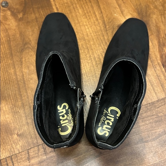 Circus by Sam Edelman Lyndsey Square Toe Ankle Boots/Booties - Picture 3 of 7